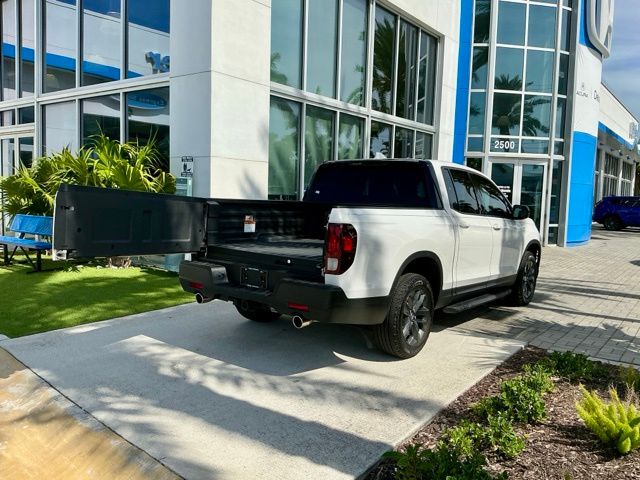 2025 Honda Ridgeline Sport - Photo 12