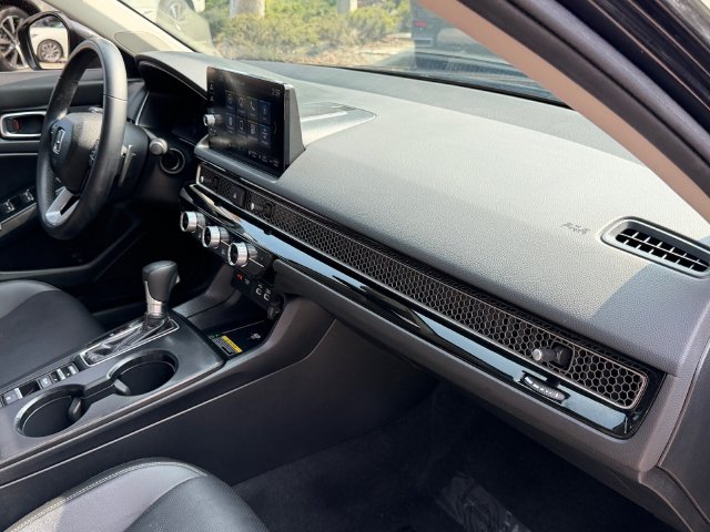 2024 Honda Civic Touring - Photo 18