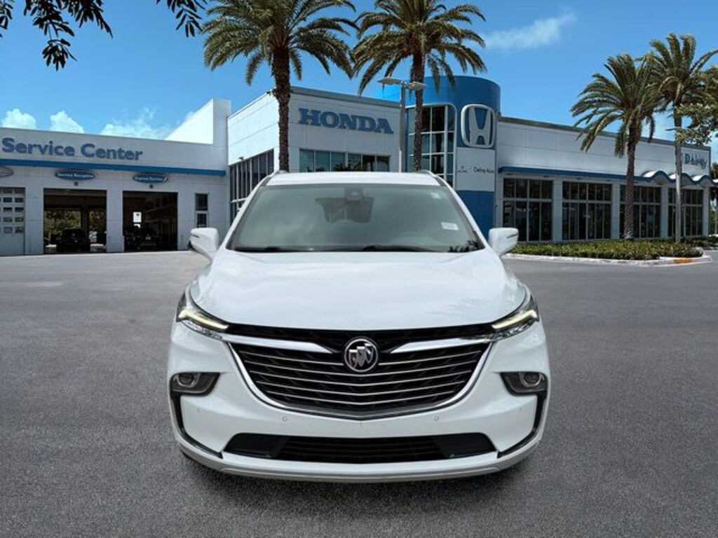 Used 2024 Buick Enclave Essence SUV