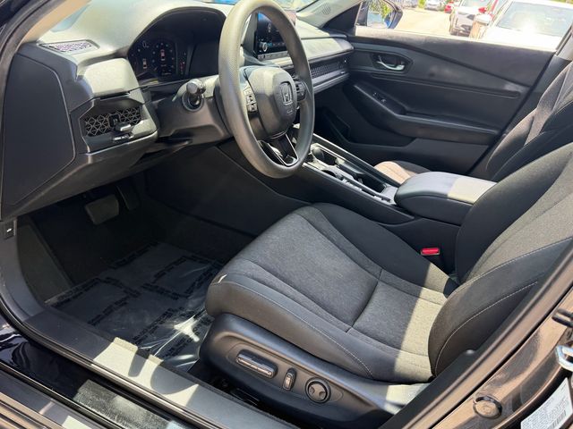 2023 Honda Accord EX - Photo 12