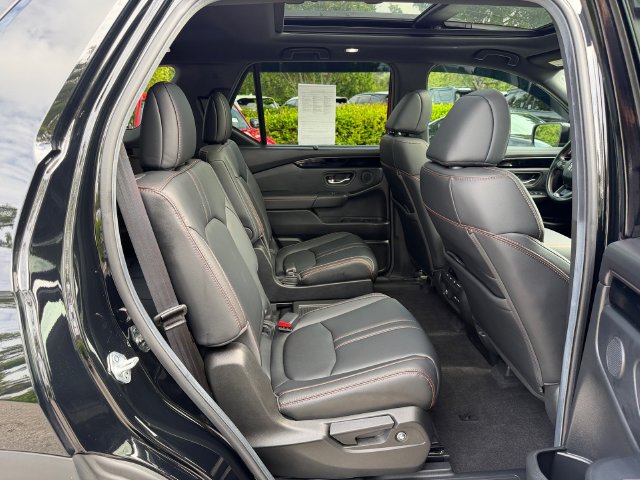 2025 Honda Pilot TrailSport - Photo 19