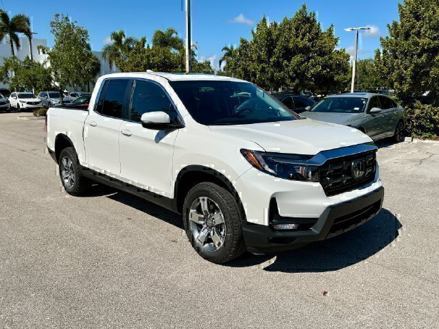 Platinum White Pearl 2026 Honda Ridgeline Pickup Truck All-Wheel Drive 9-Speed Automatic Overdrive
