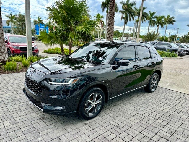 2024 Honda HR-V EX-L photo 3
