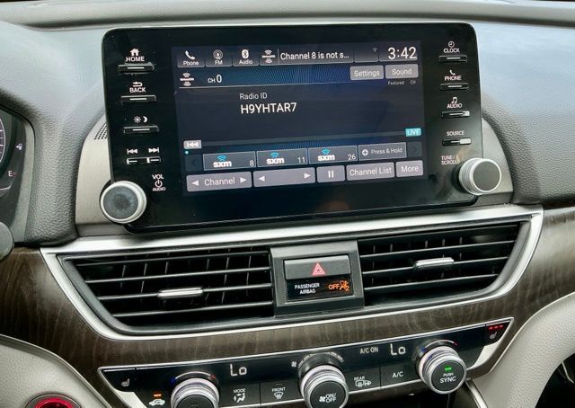 2020 Honda Accord EX - Photo 24