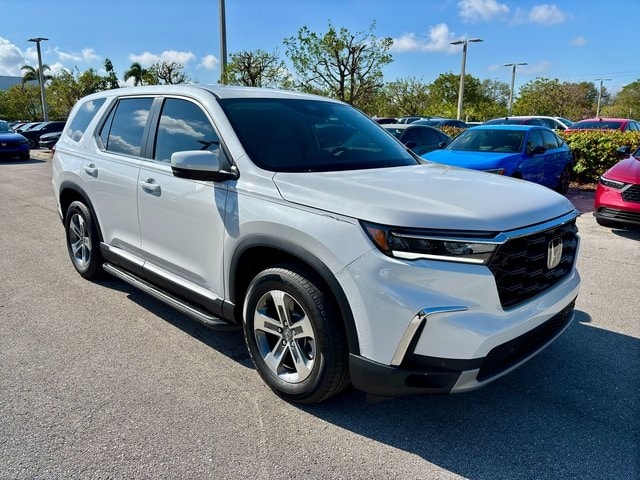 2025 Honda Pilot EX-L's photo