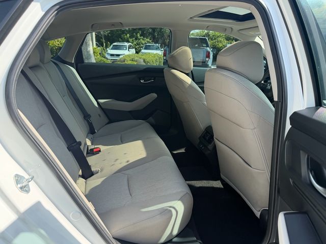 2025 Honda Accord SE - Photo 16