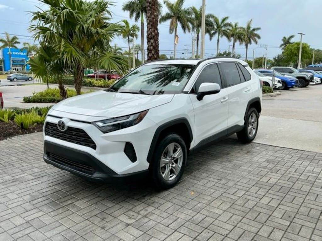 Used 2023 Toyota RAV4 XLE SUV