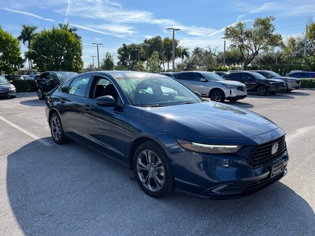 2024 Honda Accord Hybrid EX-L's photo