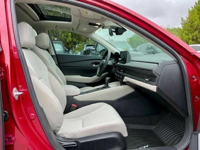 2026 Honda Accord SE - Photo 11