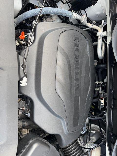 2024 Honda Odyssey EX-L - Photo 18
