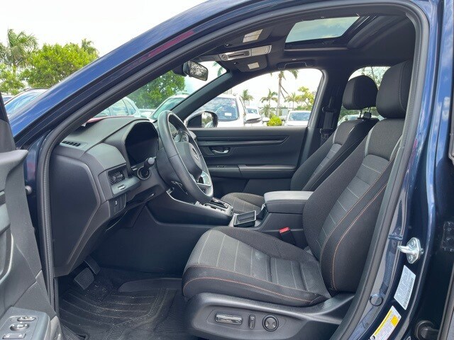 2024 Honda CR-V Hybrid Sport photo 4