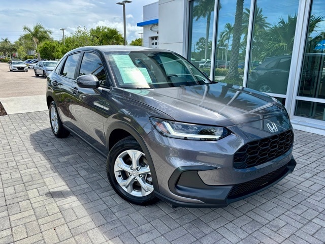 HR-V LX
