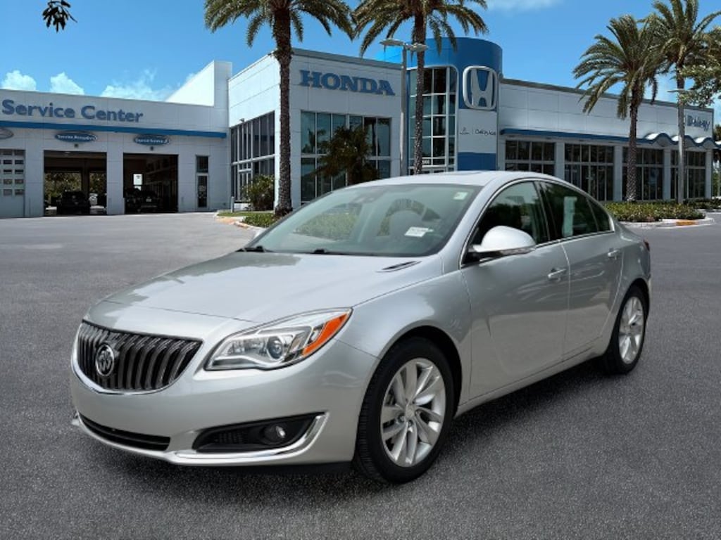 Used 2016 Buick Regal Premium II Sedan