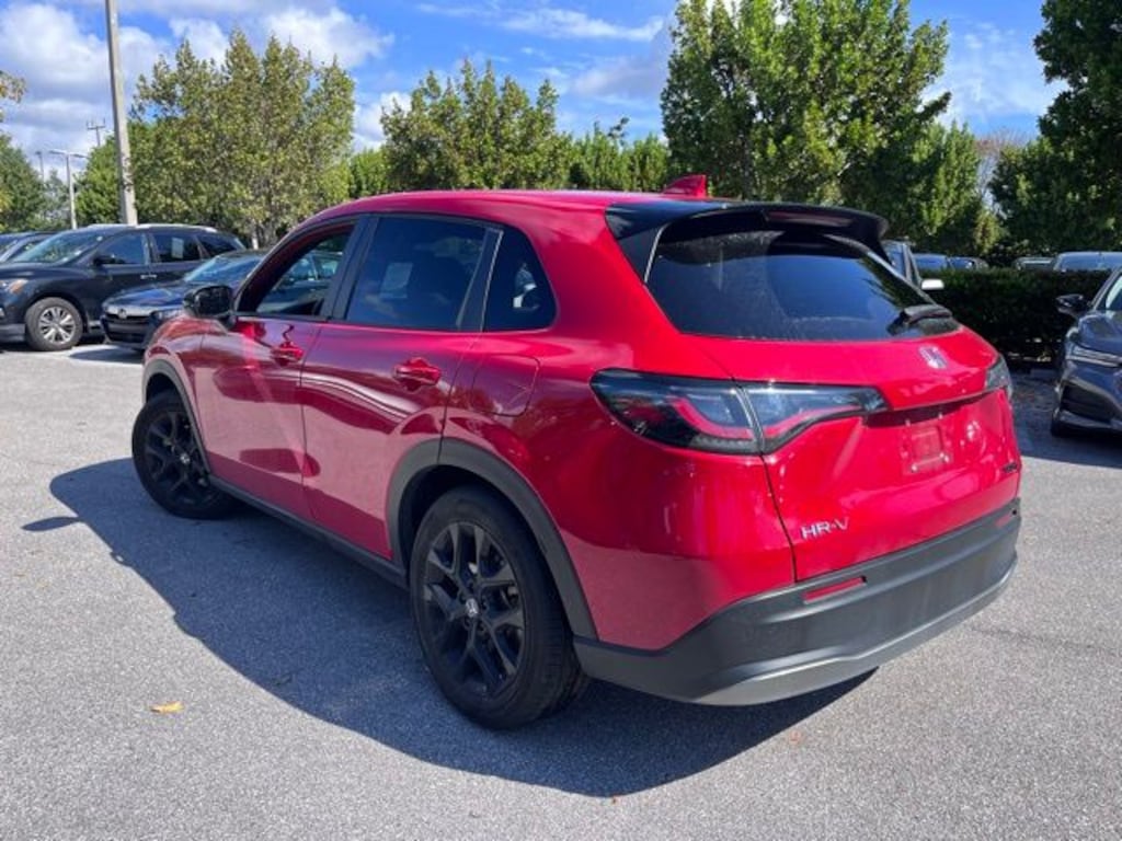 Used 2024 Honda HR-V Sport SUV