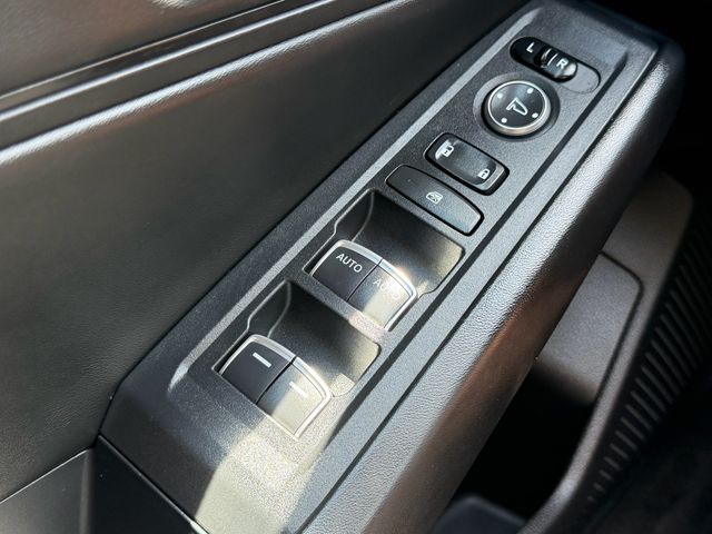 2025 Honda Accord SE - Photo 28