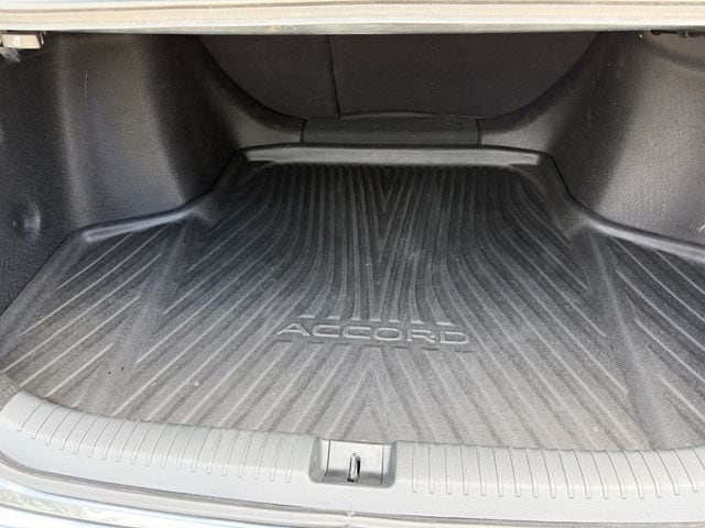 2024 Honda Accord EX - Photo 17