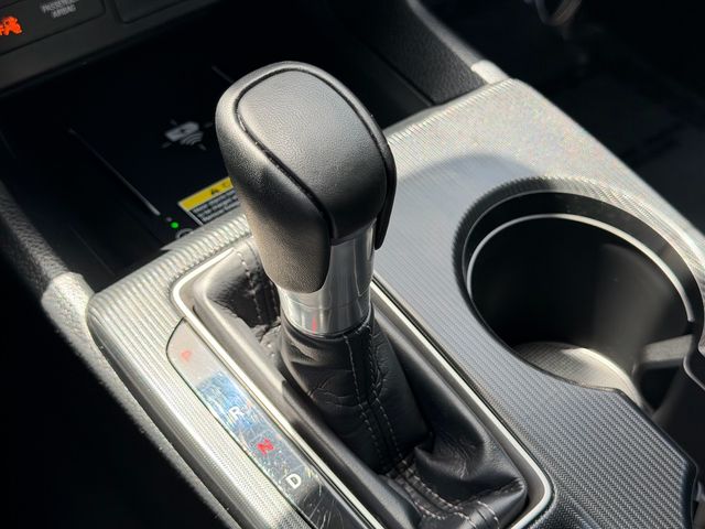 2024 Honda Civic Touring - Photo 26