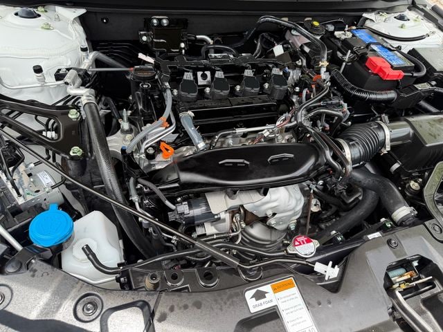 2025 Honda Accord SE - Photo 22