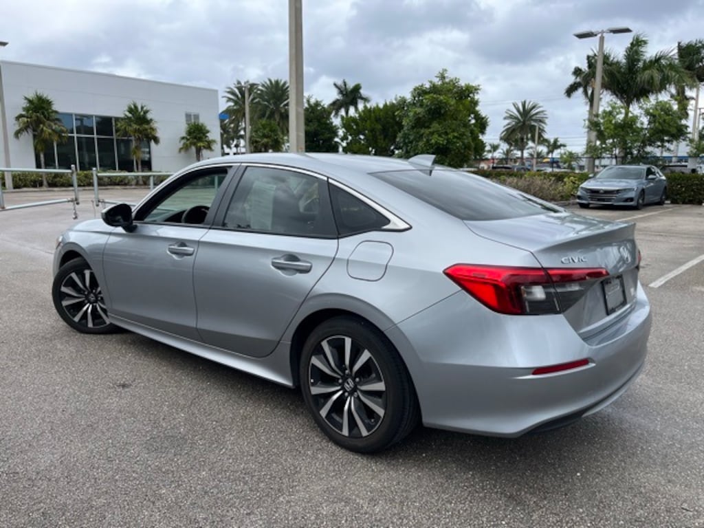 Used 2022 Honda Civic EX Sedan