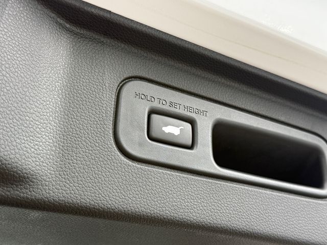2024 Honda Pilot EX-L - Photo 17