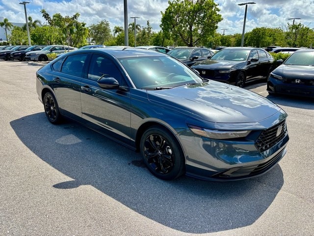 2025 Honda Accord SE's photo
