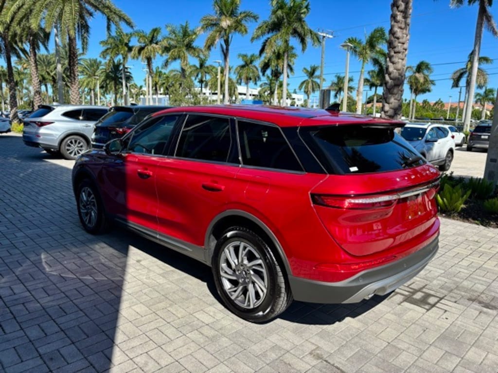 Used 2024 Lincoln Corsair Premiere SUV