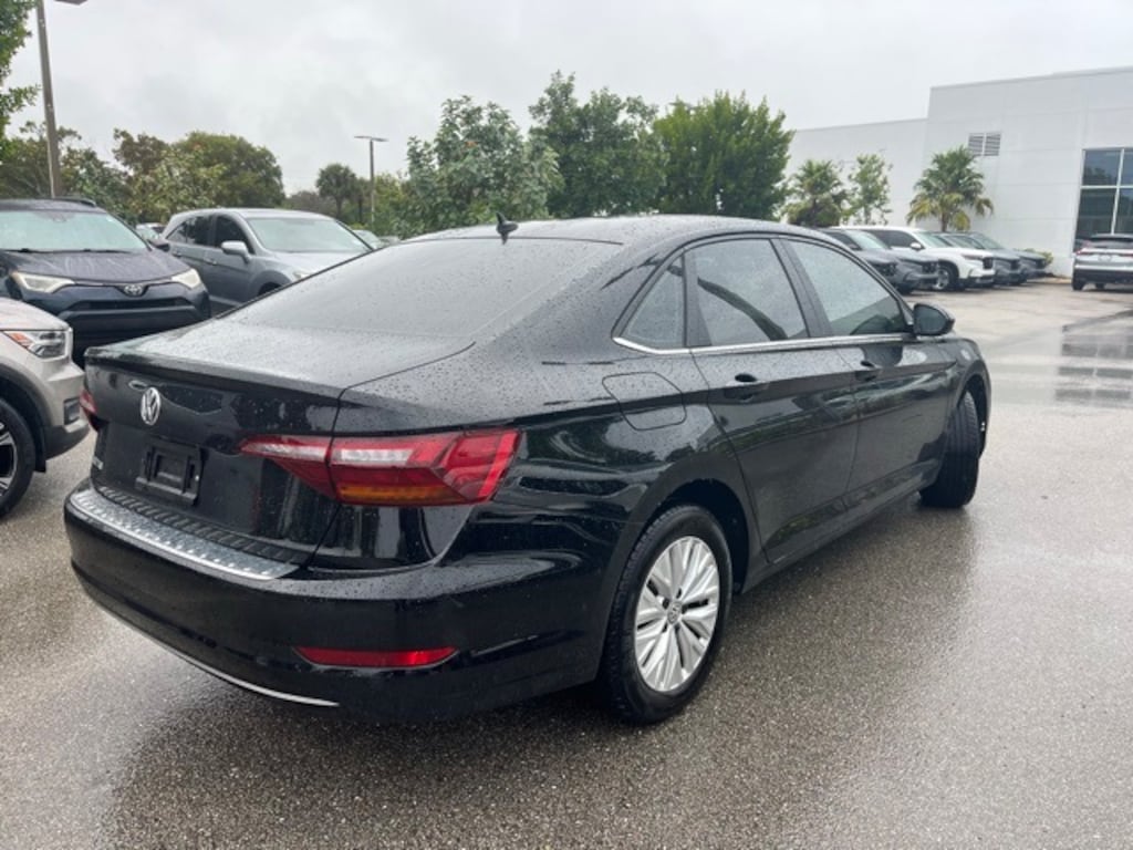 Used 2019 Volkswagen Jetta 1.4T S Sedan