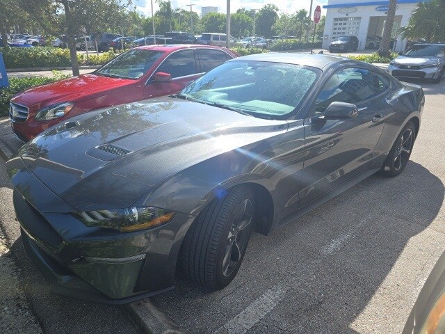 2020 Ford Mustang EcoBoost photo 2