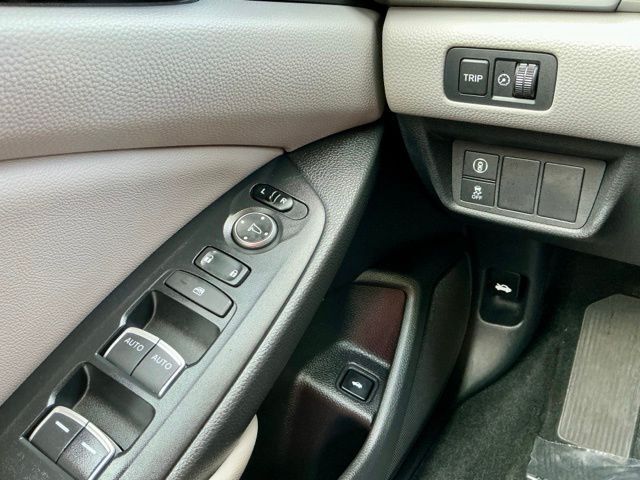 2020 Honda Accord EX - Photo 19