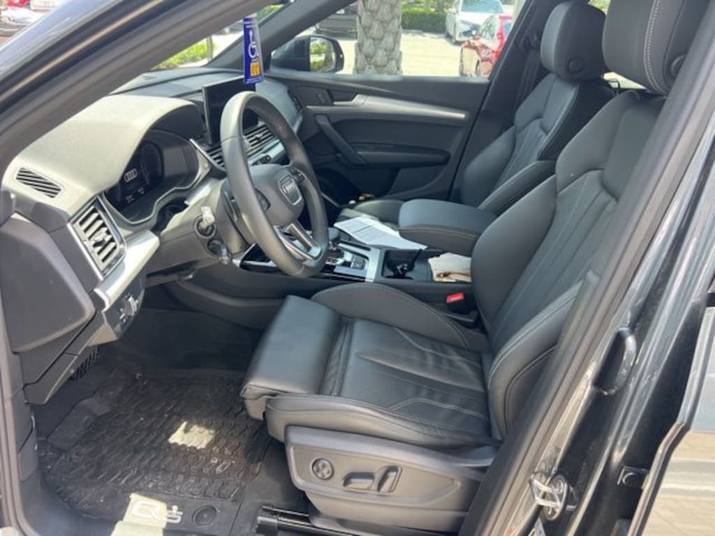 Used 2025 Audi Q5 45 S Line Premium SUV