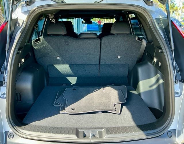 2025 Honda CR-V Sport - Photo 12