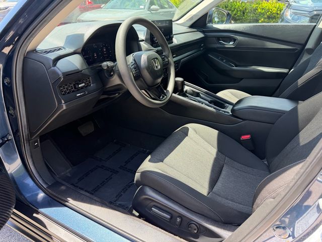 2025 Honda Accord SE - Photo 12