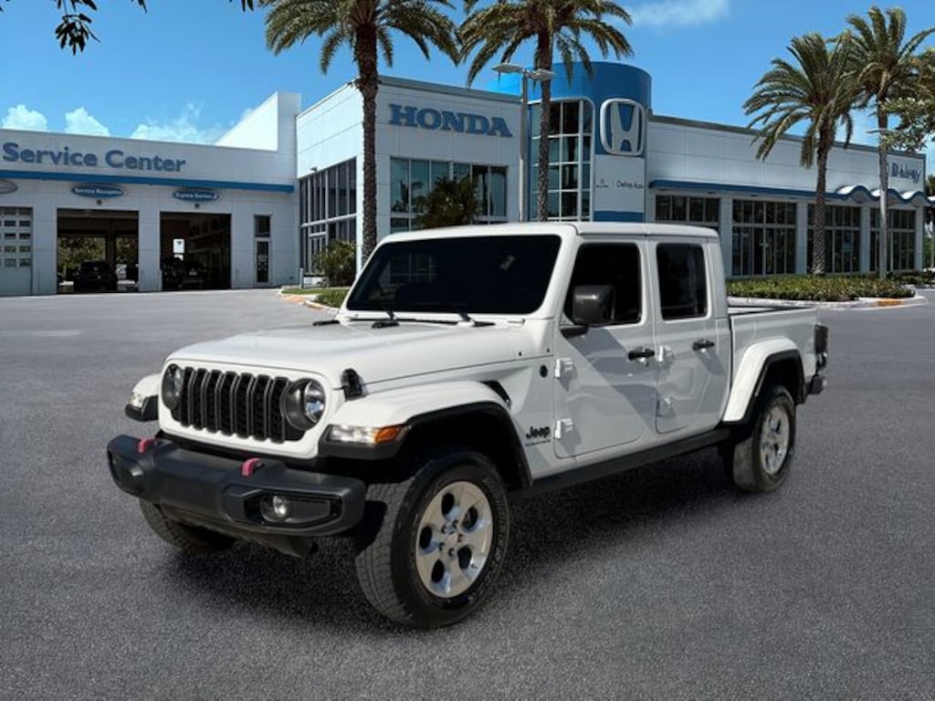 Used 2025 Jeep