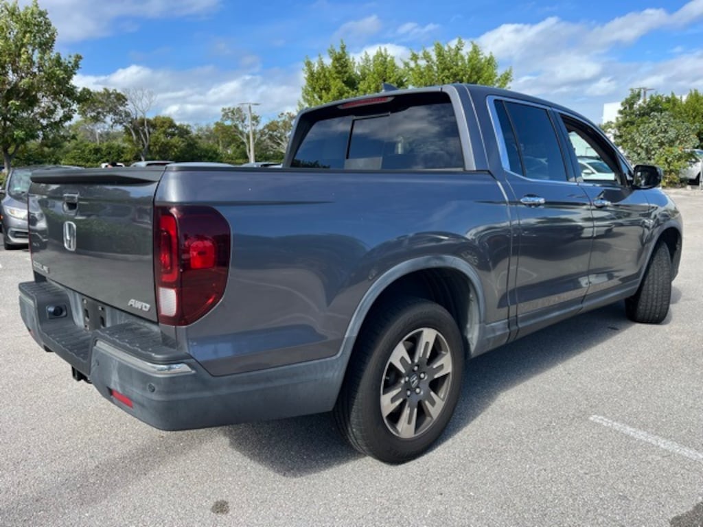 Certified 2018 Honda Ridgeline RTL-E Truck Crew Cab