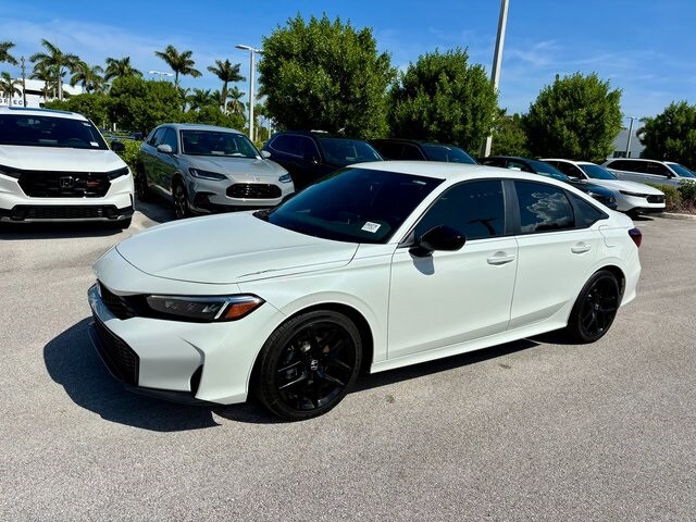 2026 Honda Civic Sport photo 3