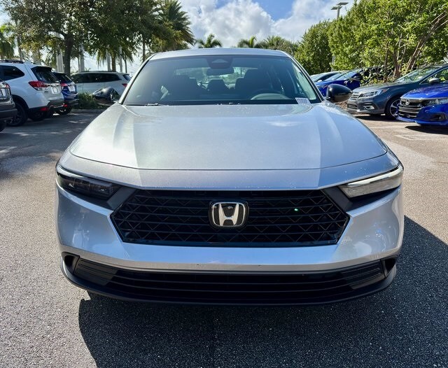 2025 Honda Accord Hybrid Sport photo 2