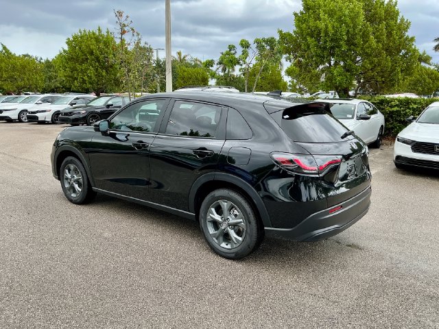 New 2027 Honda HR-V LX SUV