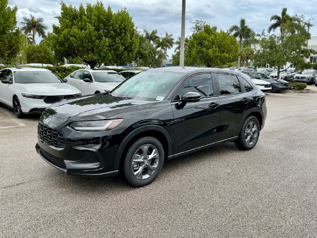 New 2027 Honda HR-V LX SUV