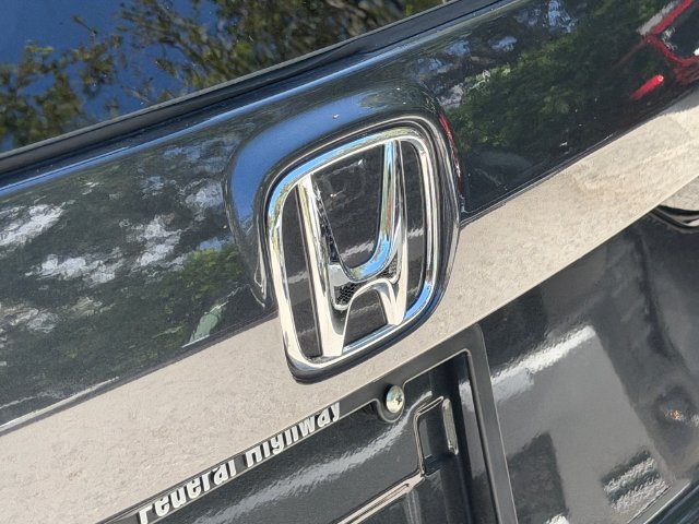 2025 Honda CR-V EX-L - Photo 17
