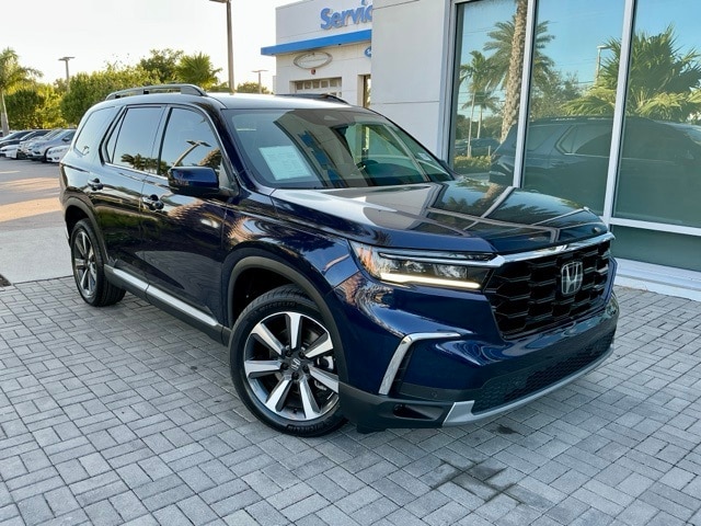 2023 Honda Pilot Touring's photo