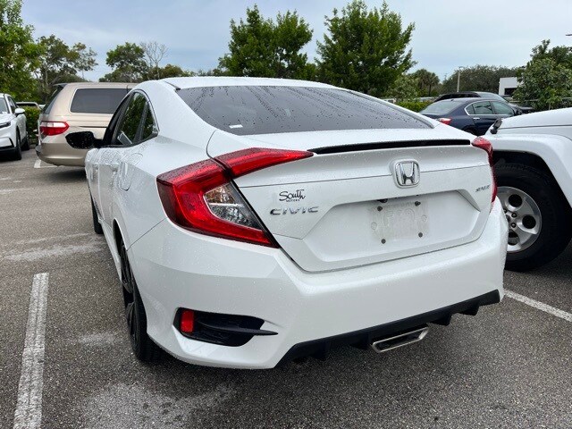 2019 Honda Civic Sport photo 3