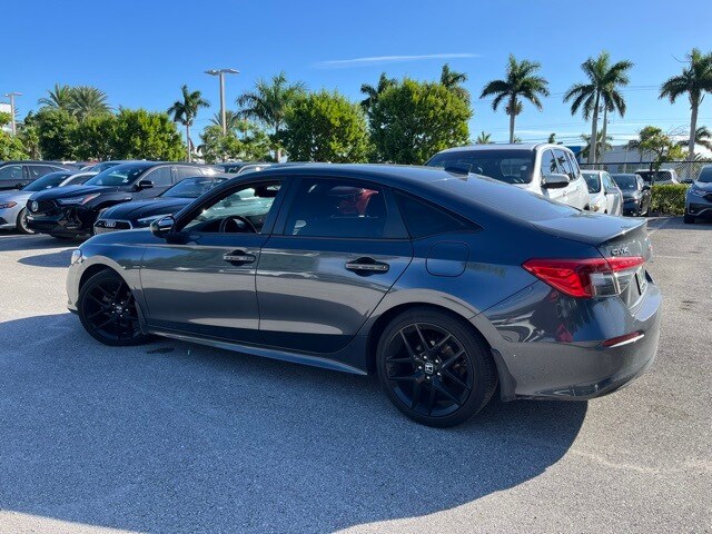 2023 Honda Civic Sport photo 2