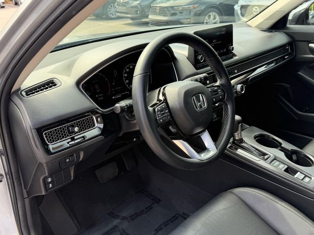 2023 Honda Civic Hatchback EX-L - Photo 10