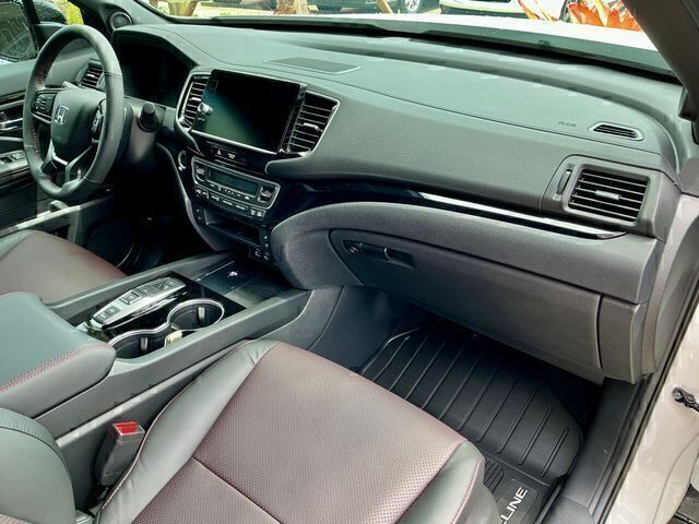 2026 Honda Ridgeline Black Edition - Photo 13