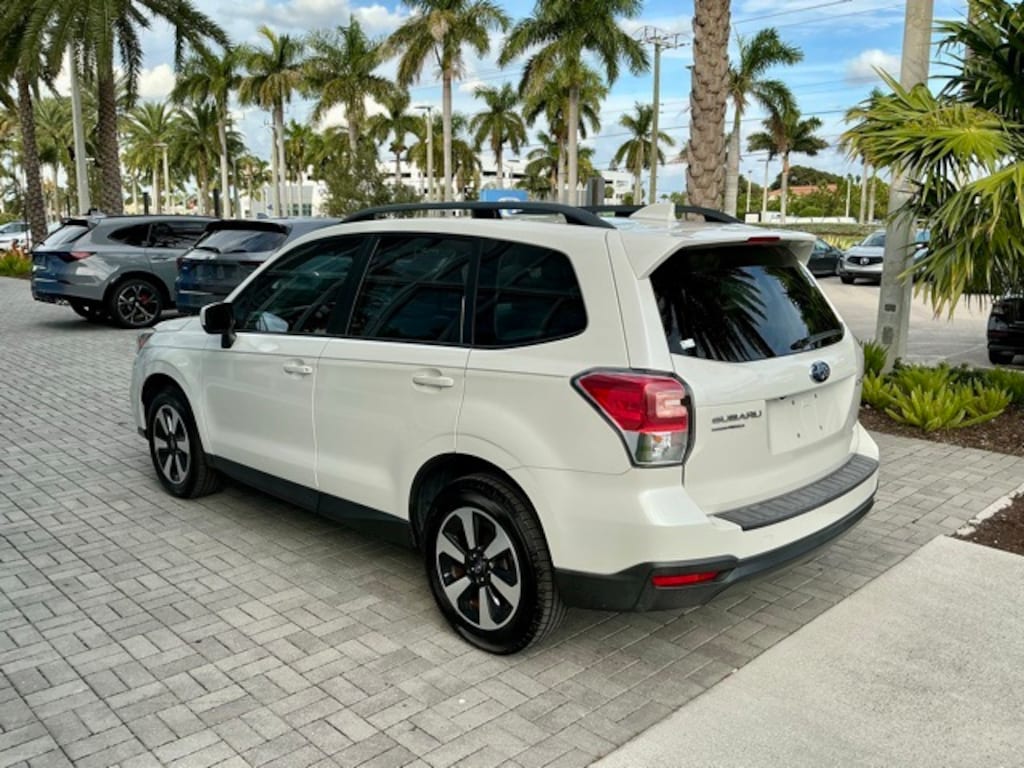 Used 2018 Subaru Forester 2.5i Premium SUV