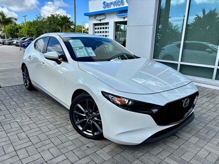 2022 Mazda Mazda3 Preferred Hatchback