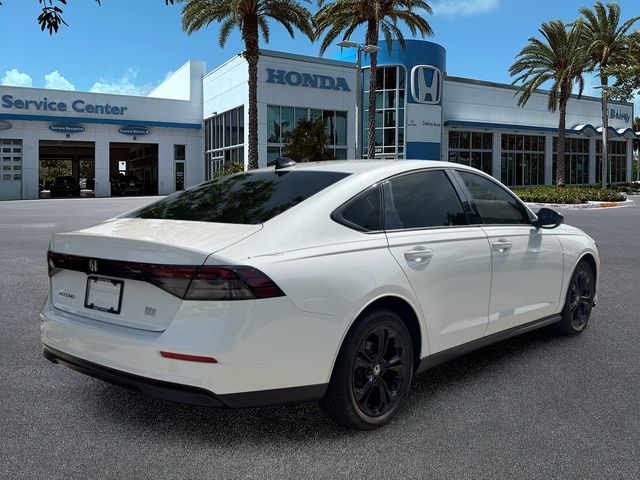 2025 Honda Accord SE - Photo 8