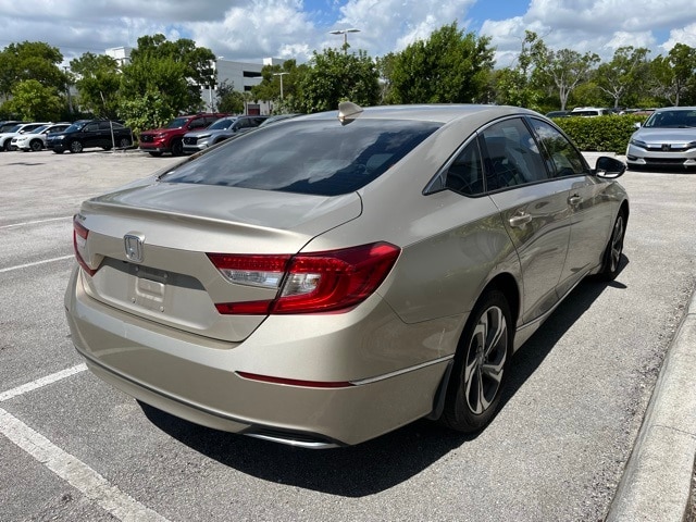 1HGCV1F55JA143563