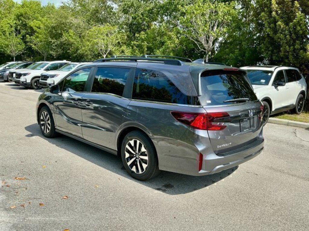 New 2026 Honda Odyssey EX-L Van Passenger