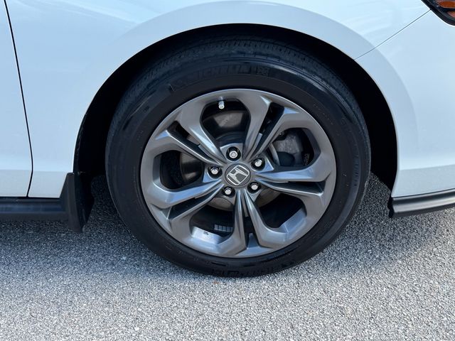 2024 Honda Accord EX - Photo 9